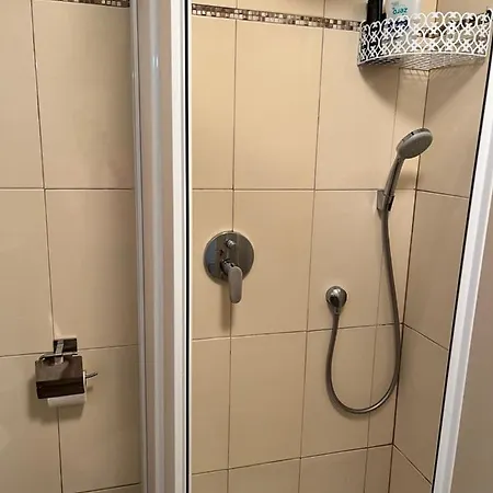 Eden Apartament *